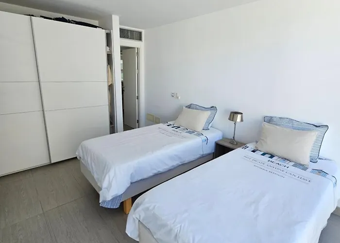 Nosotros Luxury Villa *